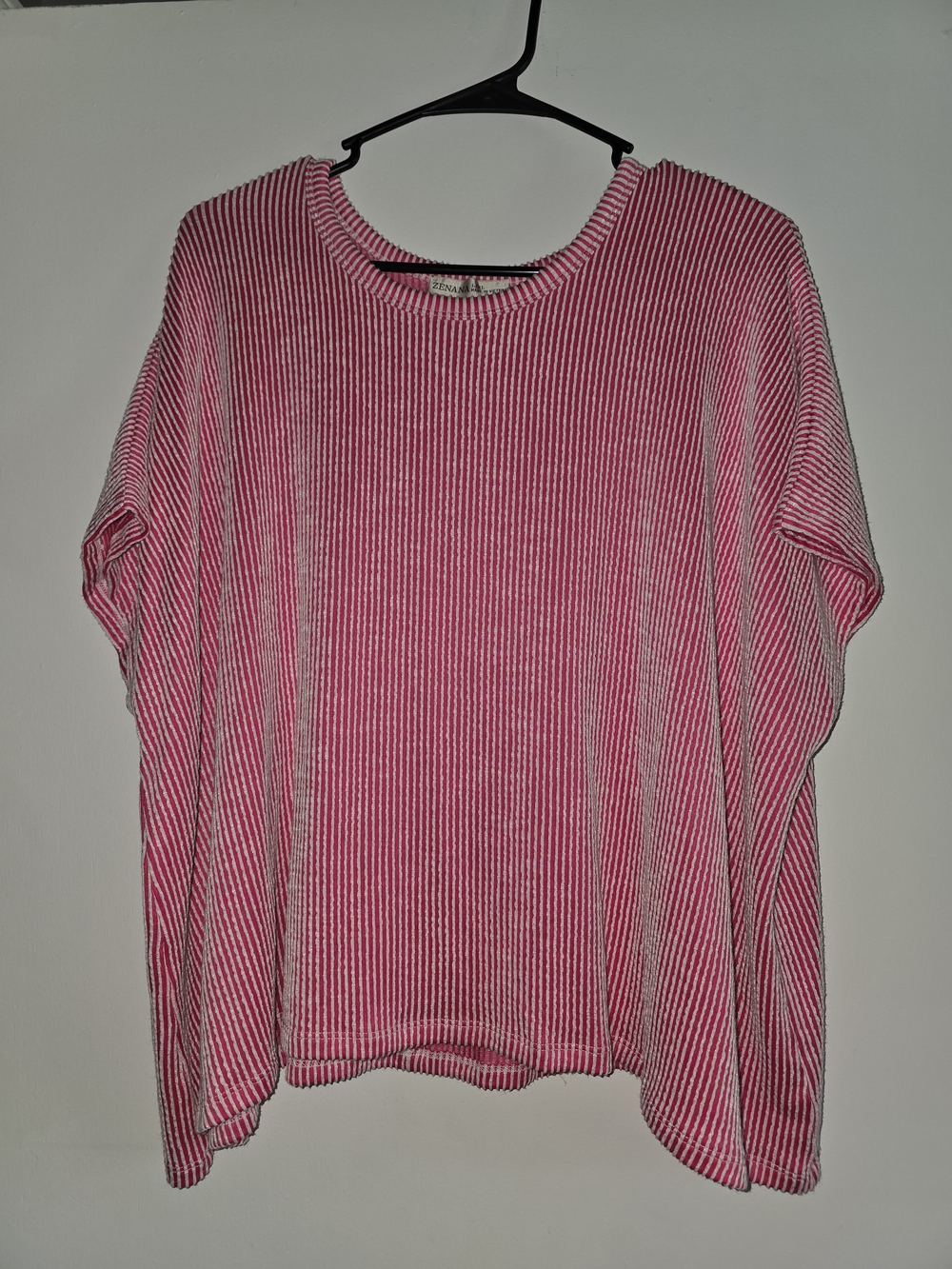 Zenana Outfitters Pink and White Striped Short Sleeve Top L/XL